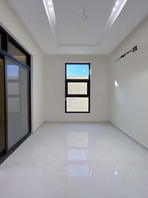 شقة 4 غرف في السكب 2