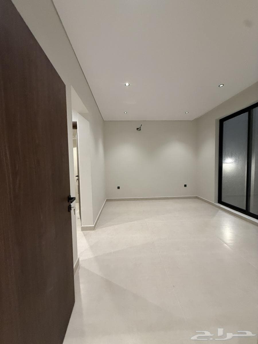 فيلا 8 غرف في عين الخيف 14