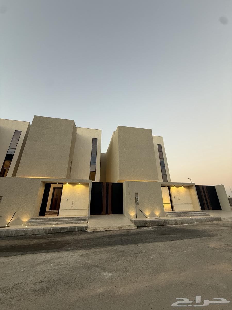 فيلا 8 غرف في عين الخيف 24