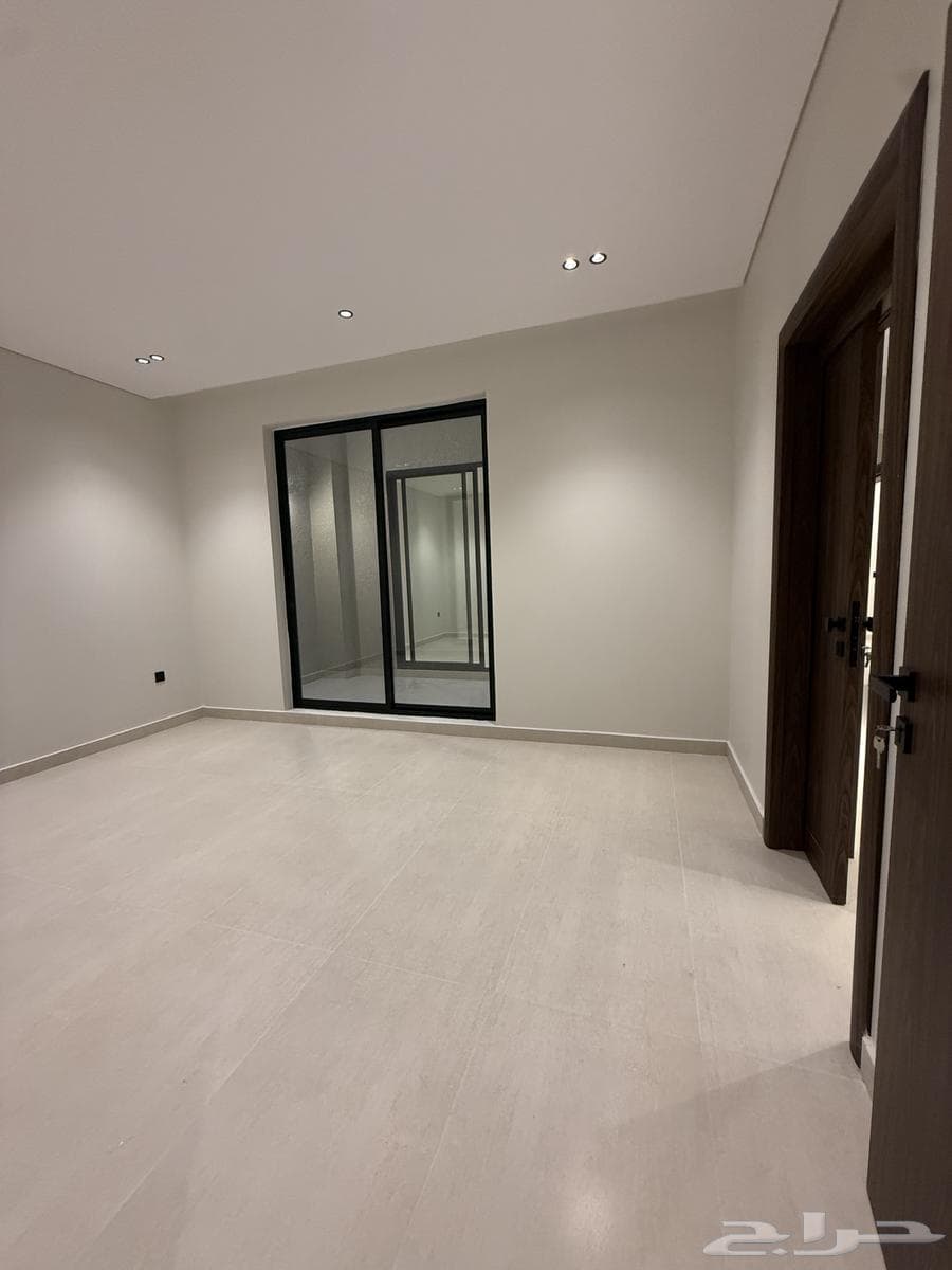 فيلا 8 غرف في عين الخيف 7