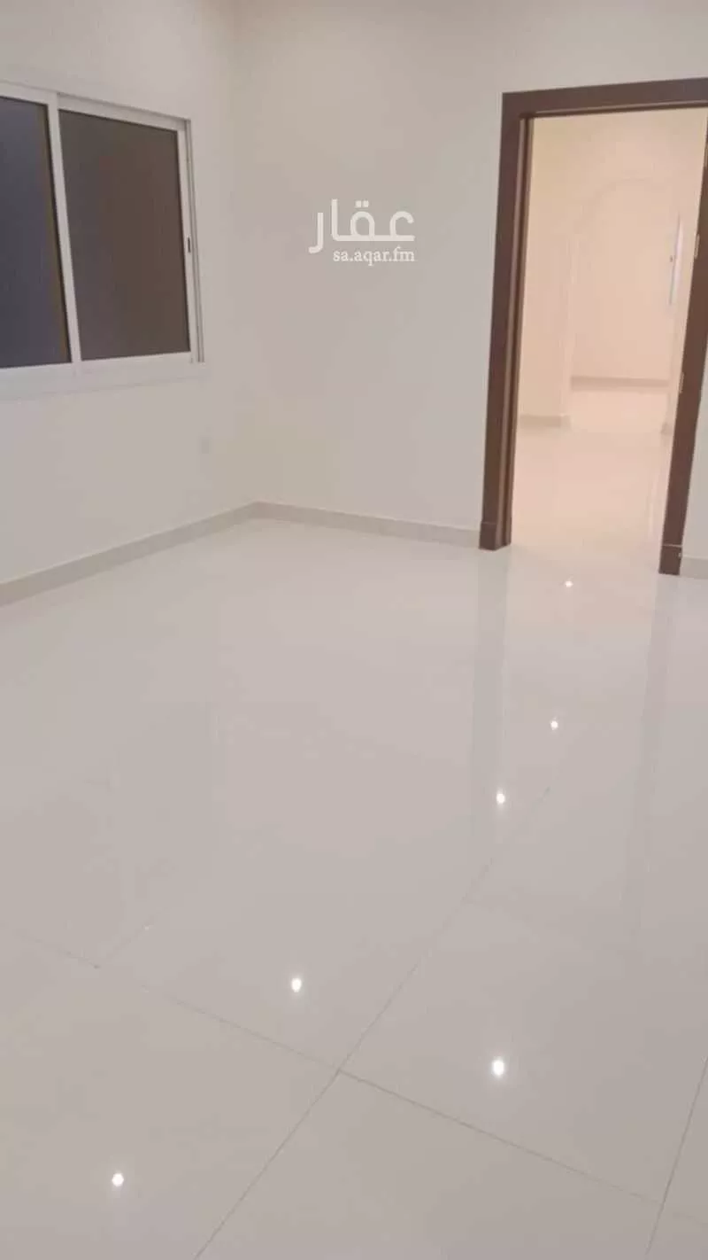 3 bedroom apartment in Al Malqa 15