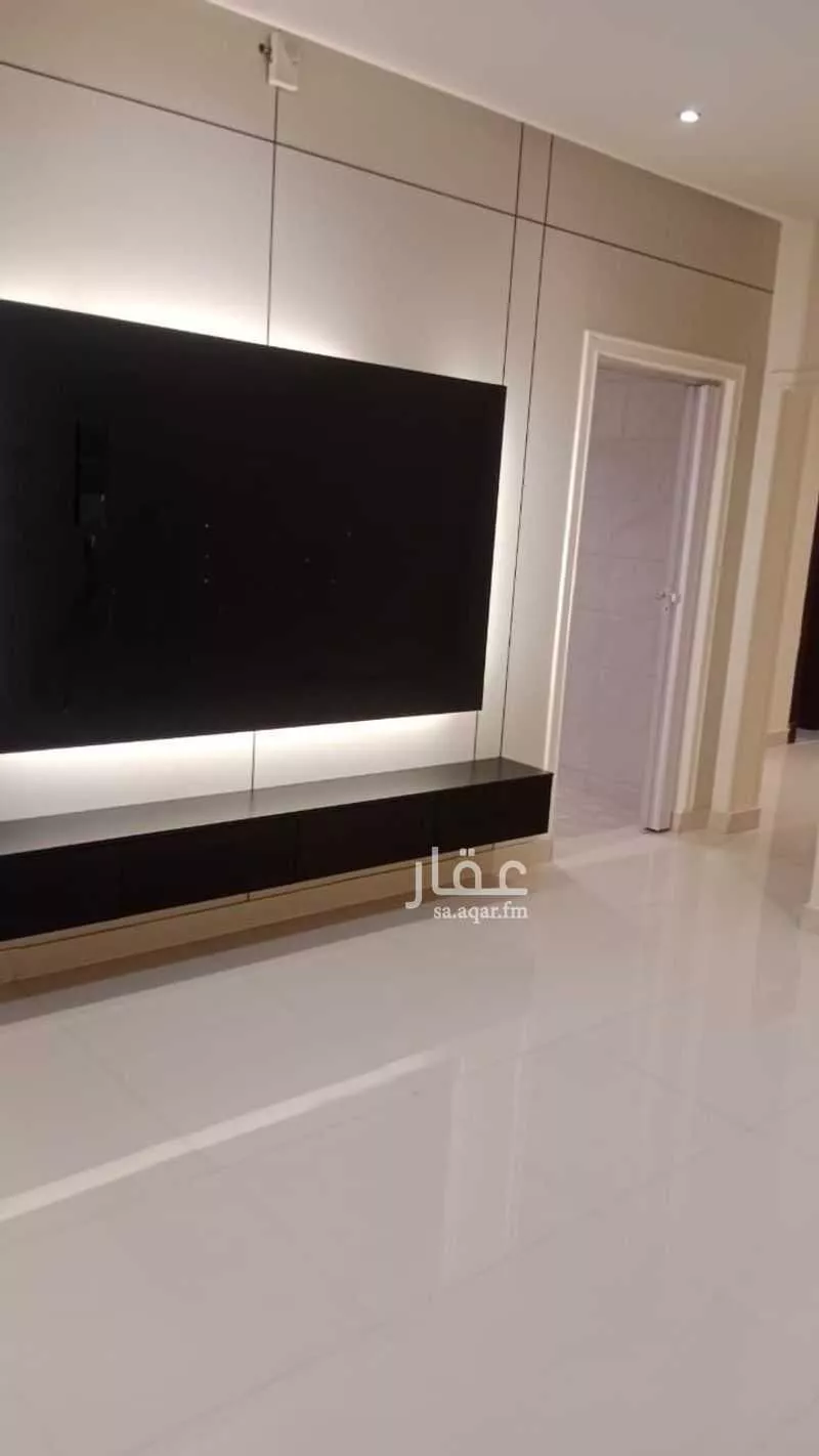 3 bedroom apartment in Al Malqa 7
