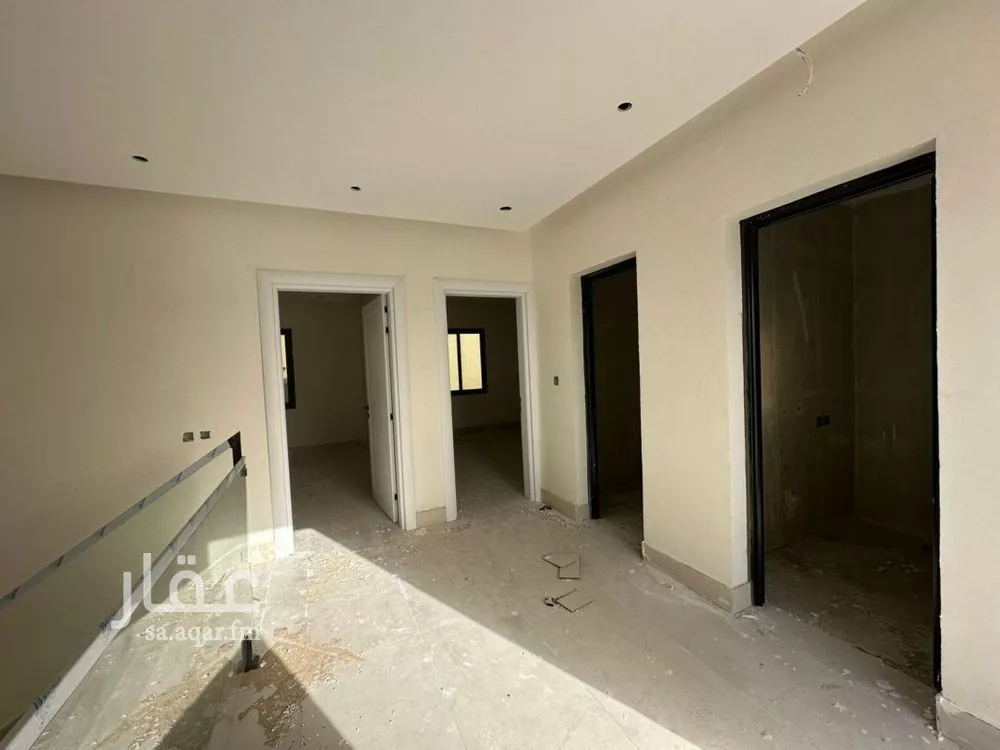 فيلا 7 غرف في الأمواج 8