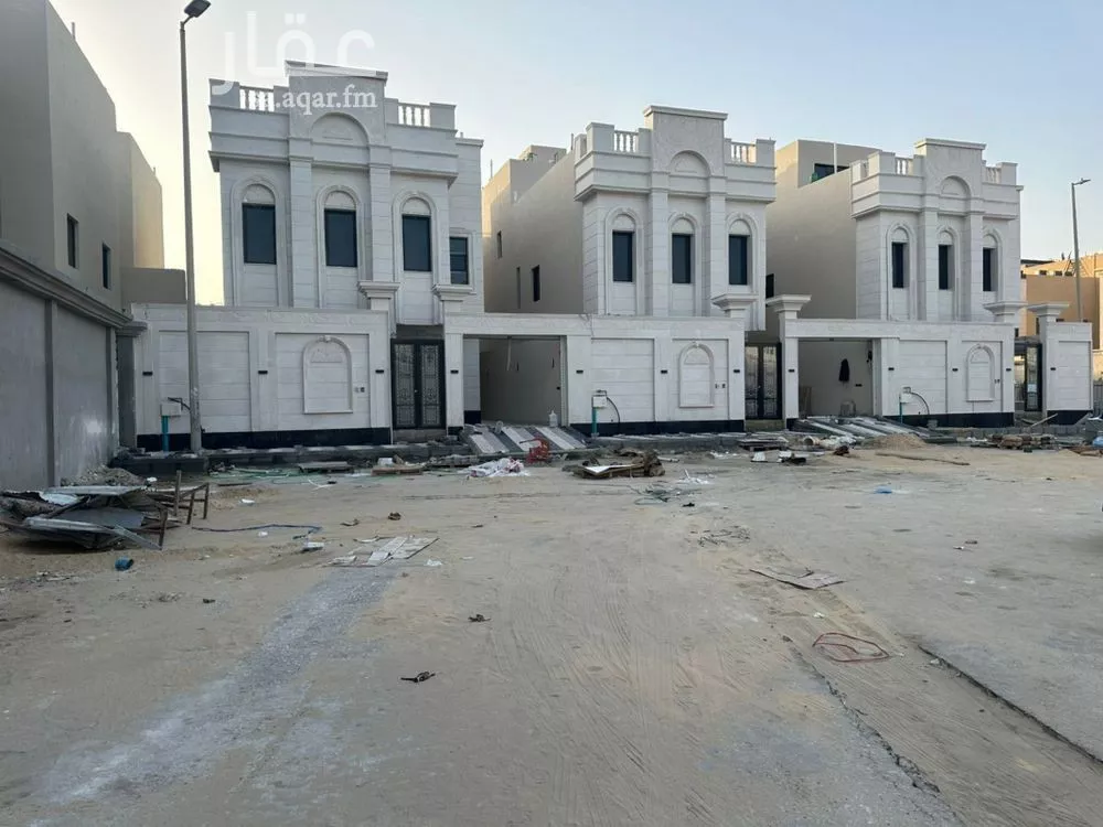 فيلا 7 غرف في الشراع 1