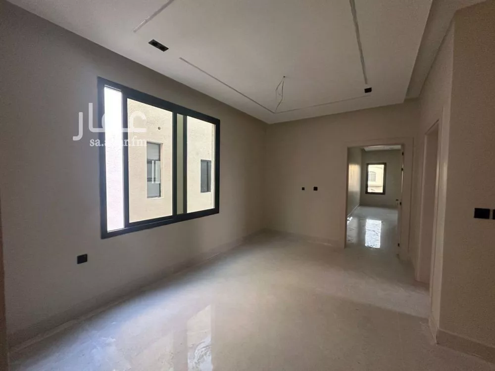 فيلا 7 غرف في الشراع 3