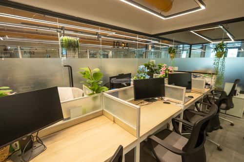 9000 sqm office in As Suwaidi 15