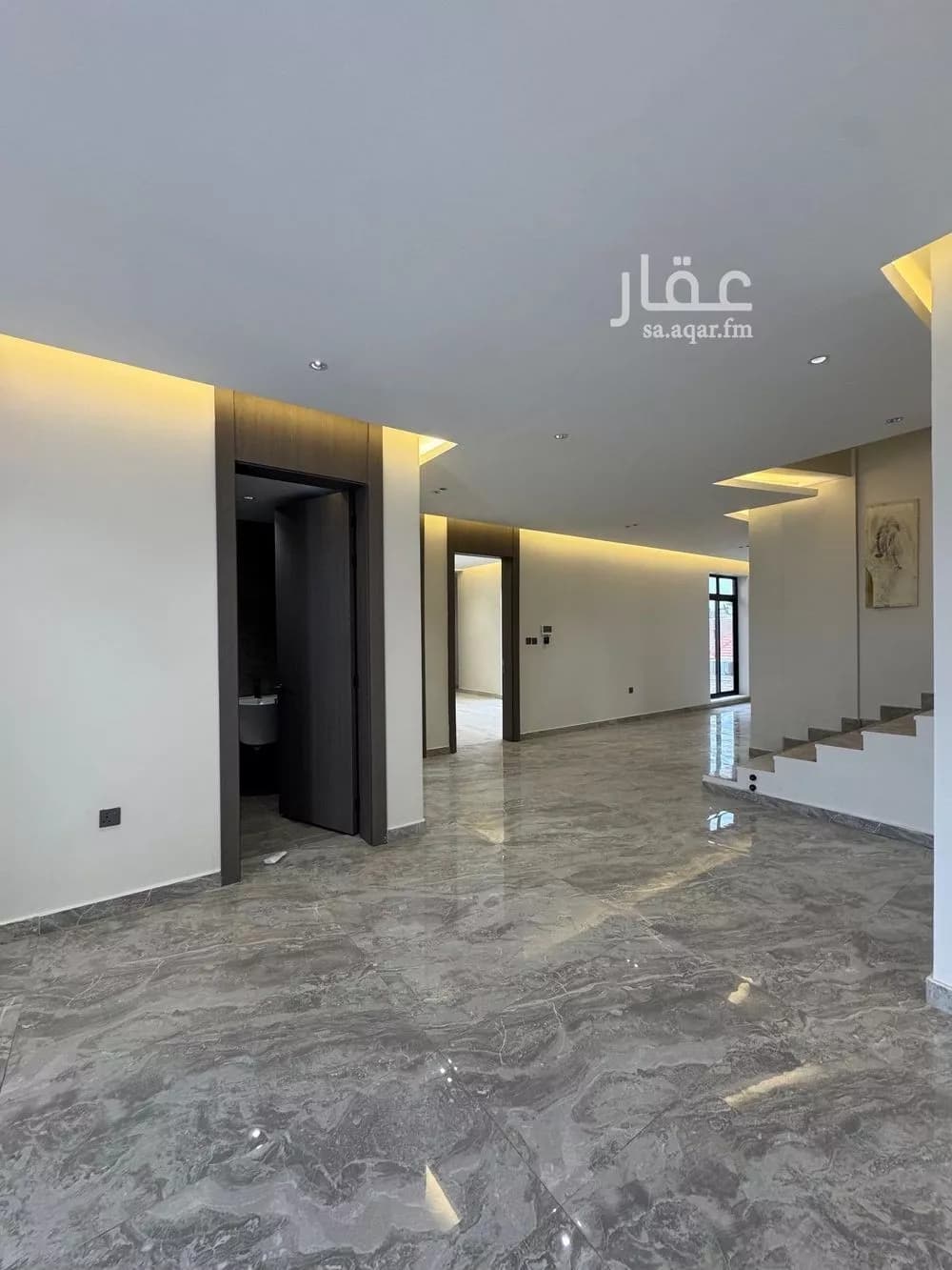 5 bedroom villa in Ar Rakah Al Janubiyah 2