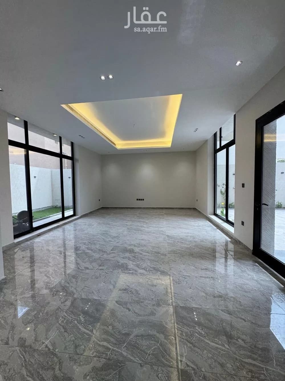 5 bedroom villa in Ar Rakah Al Janubiyah 5