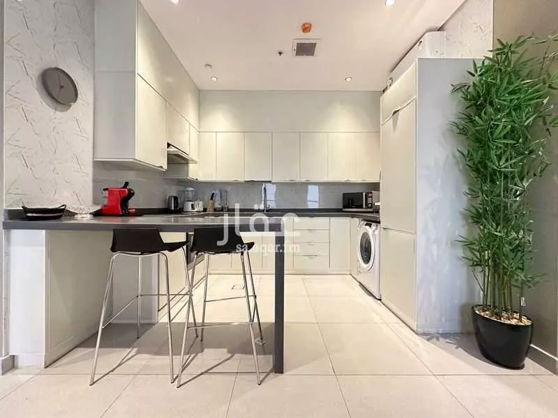 شقة 2 غرف في الربيع 10