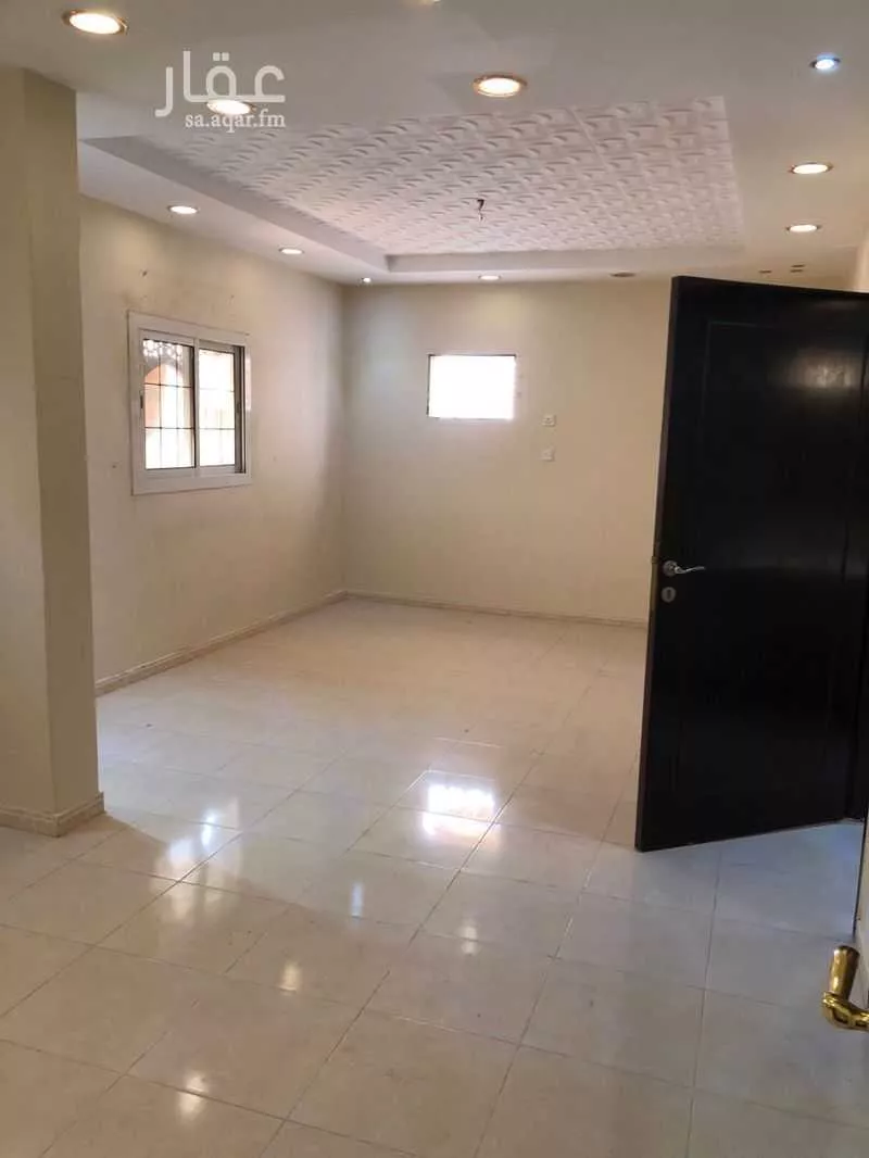 شقة 4 غرف في الحمراء و ام الجود 1