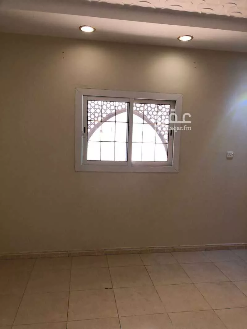 شقة 4 غرف في الحمراء و ام الجود 7