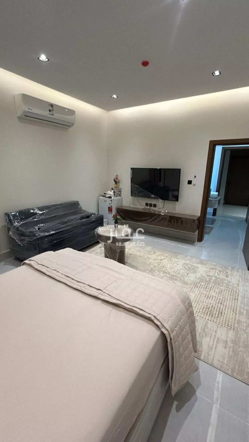 شقة 1 غرف في الحمرا 7