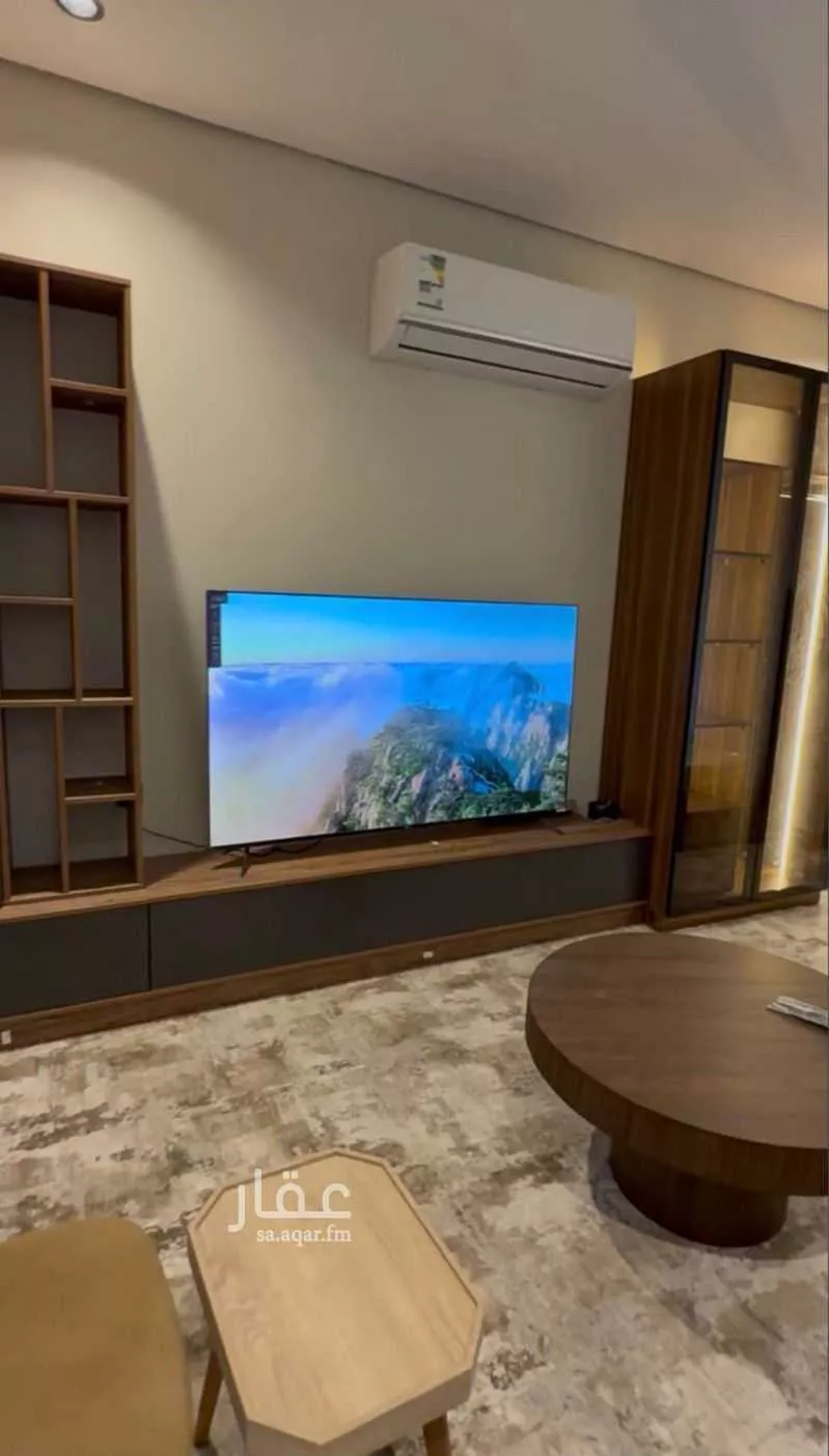 شقة 1 غرف في الخور 7