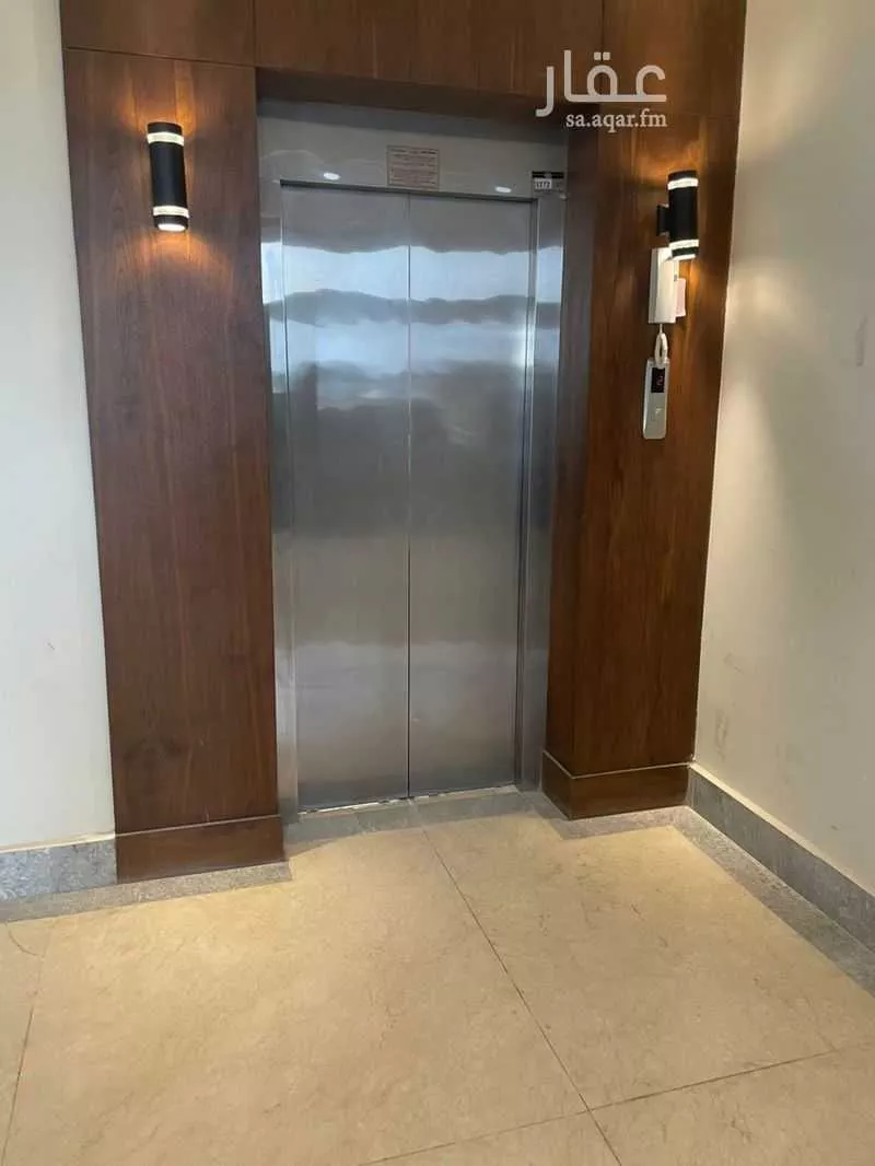 شقة 4 غرف في الحمرا 13