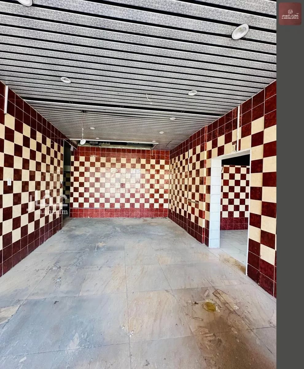 محل 302 م² في الخبر الجنوبية 8