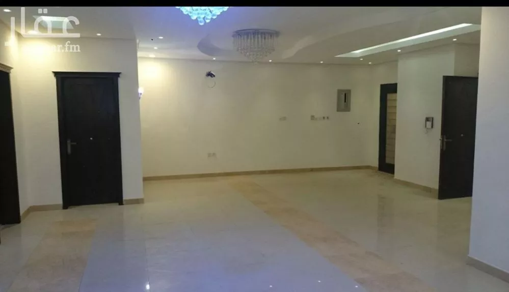 فيلا 5 غرف في اللؤلؤ 7