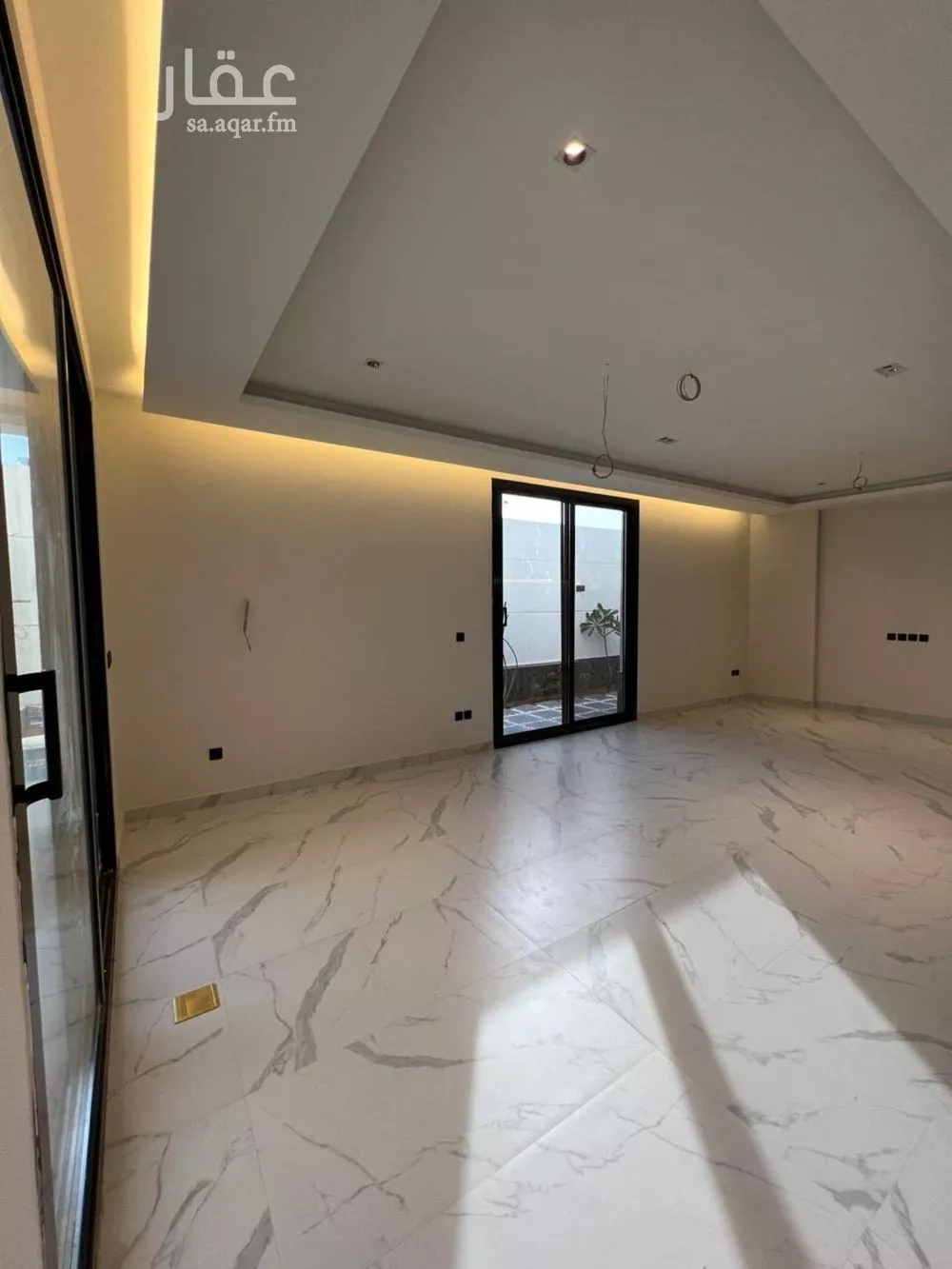 فيلا 6 غرف في المنارات 14