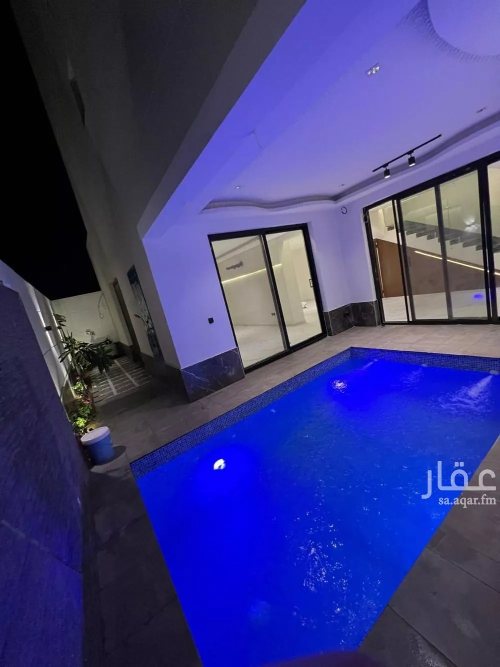 فيلا 6 غرف في المنارات 6