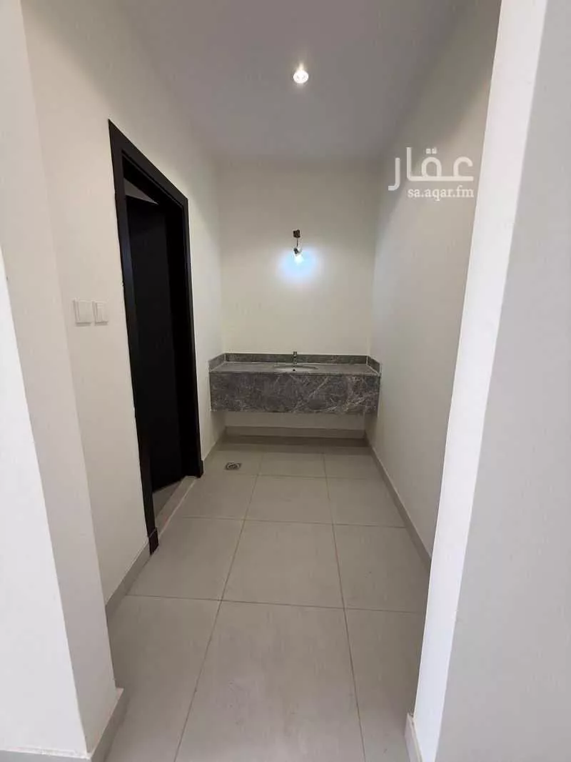 فيلا 6 غرف في الفلاح 2