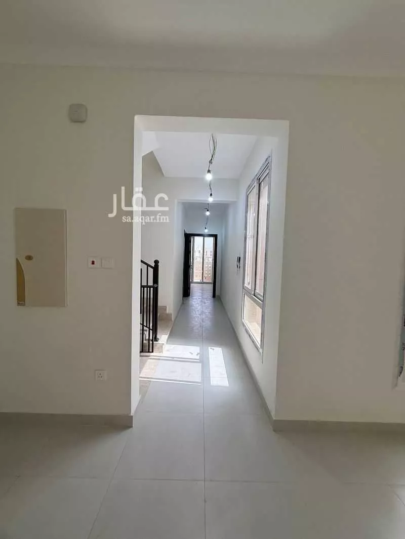 فيلا 6 غرف في الفلاح 4