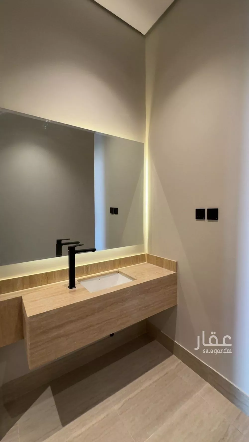 3 bedroom apartment in Al Rimal 8