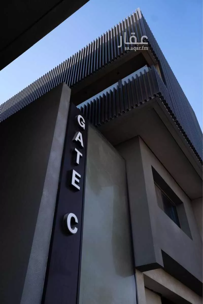 شقة 4 غرف في الرمال 1