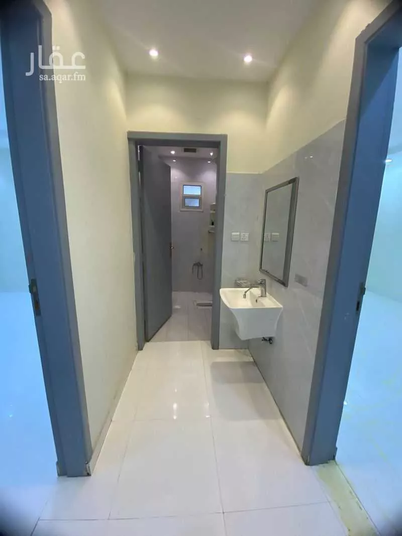 شقة 2 غرف في السعادة 6