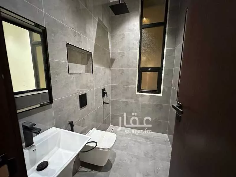 دور 4 غرف في المونسية 9