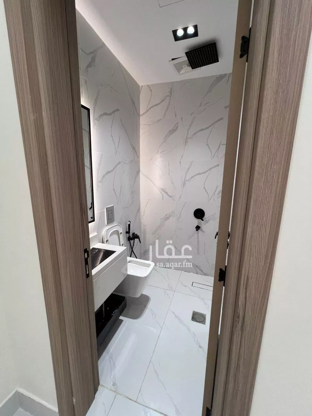 دور 3 غرف في النظيم 10