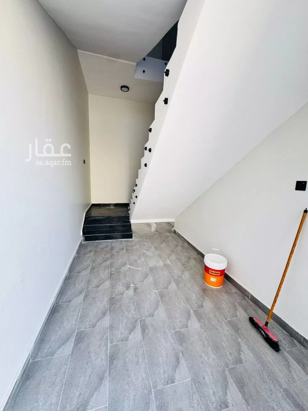 دور 4 غرف في الملك فيصل 15