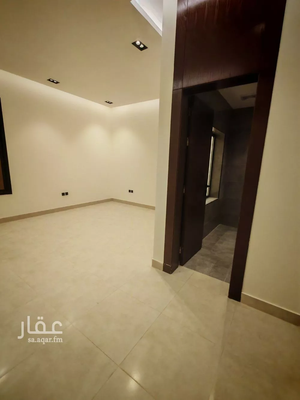 دور 3 غرف في المونسية 8