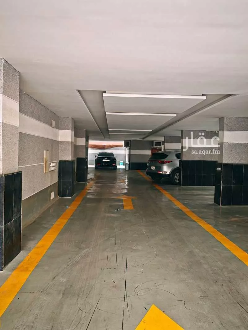 5 bedroom apartment in Al Salamah 10