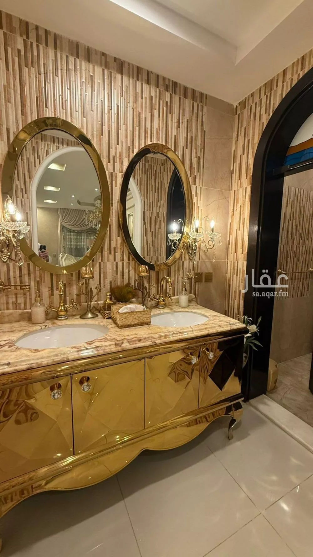 عمارة 450 م² في الشراع 5