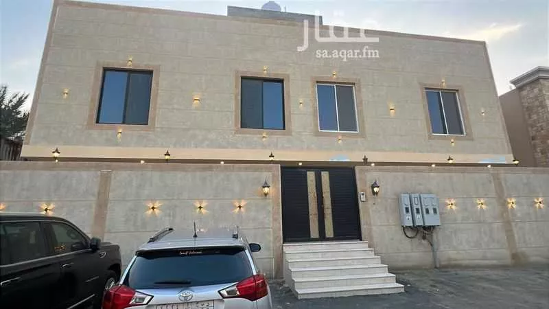 عمارة 625 م² في طيبة 1