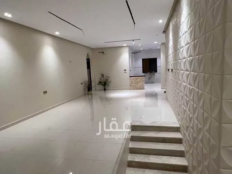 عمارة 625 م² في طيبة 9