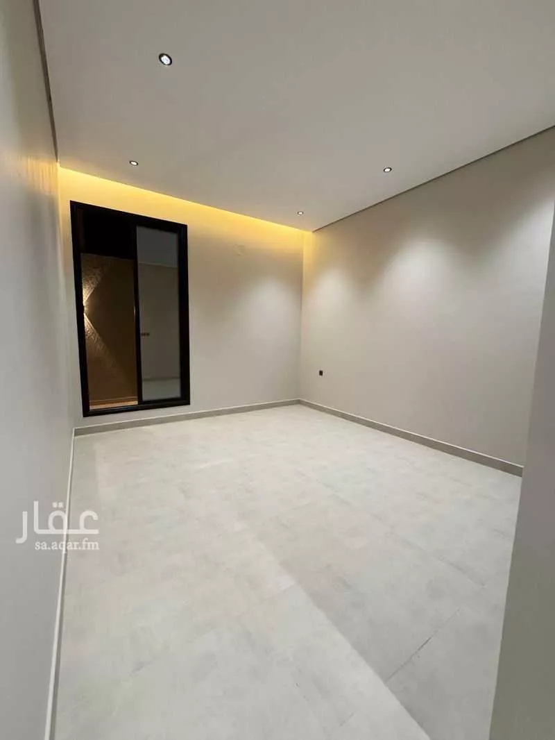 5 bedroom floor in Al Janadriyah 10