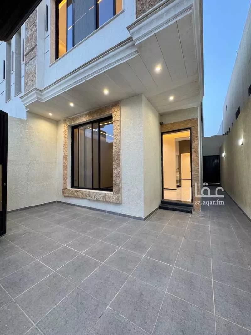 4 bedroom floor in Al Janadriyah 1