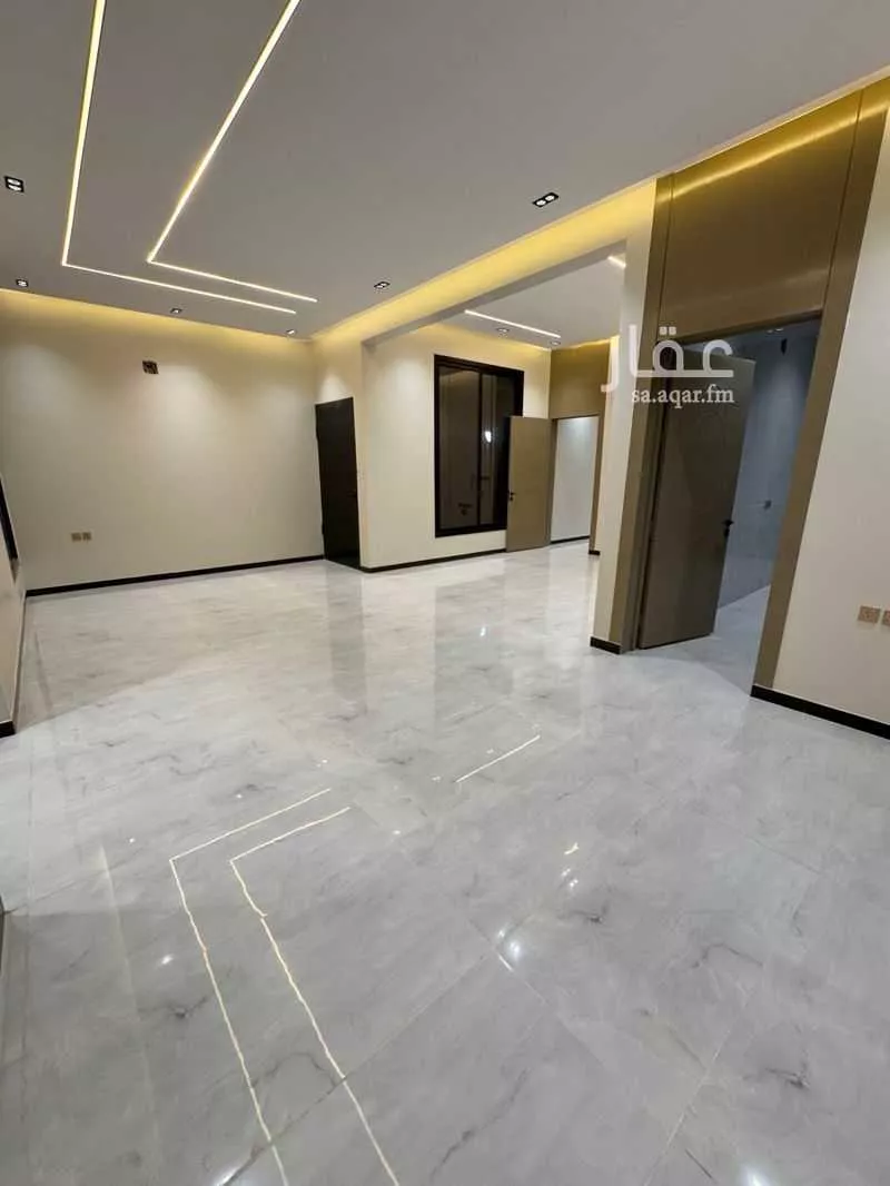4 bedroom floor in Al Janadriyah 6