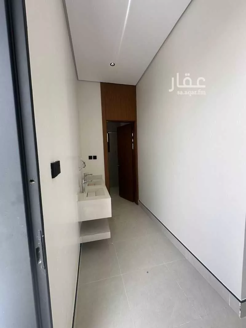 دور 4 غرف في الشرق 7