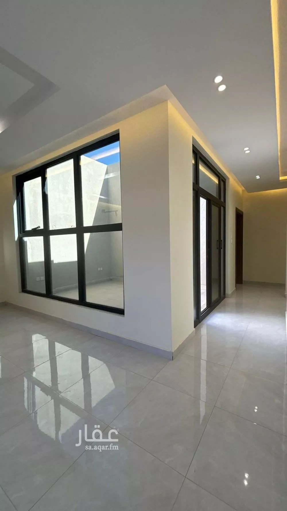 شقة 4 غرف في السكب 12