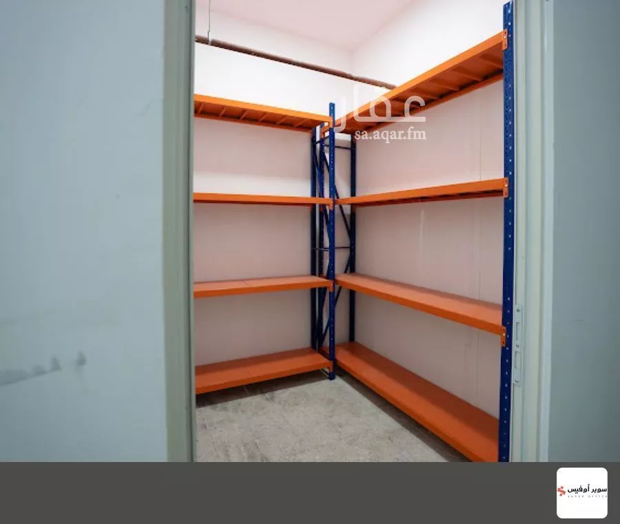 9000 sqm office in As Suwaidi 12