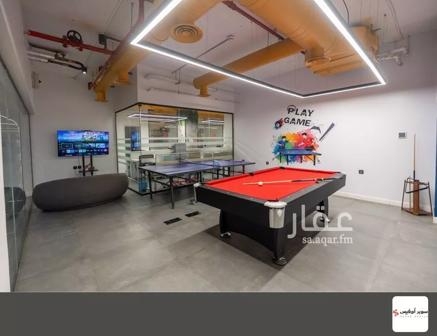 9000 sqm office in As Suwaidi 15