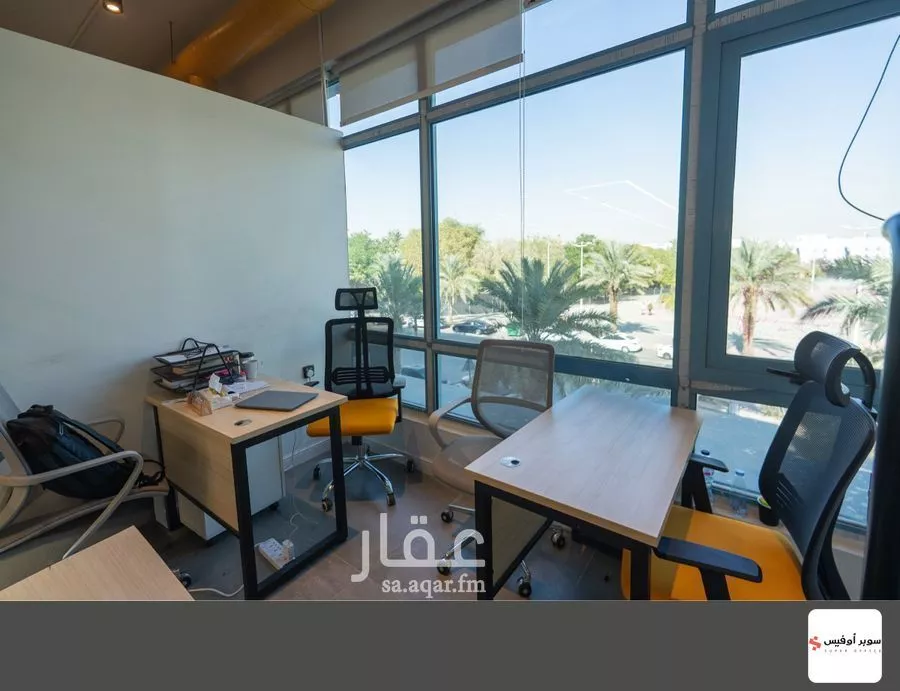 9000 sqm office in As Suwaidi 6