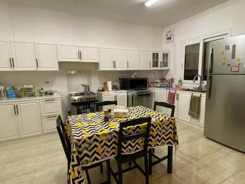 فيلا 4 غرف في مطار الملك خالد الدولي 2