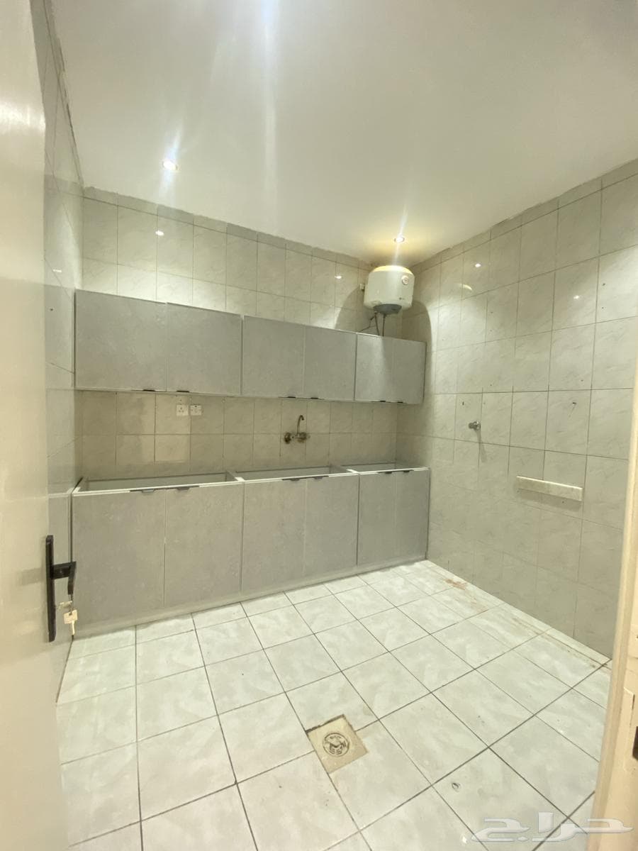 2 bedroom apartment in Al Wizarat 8