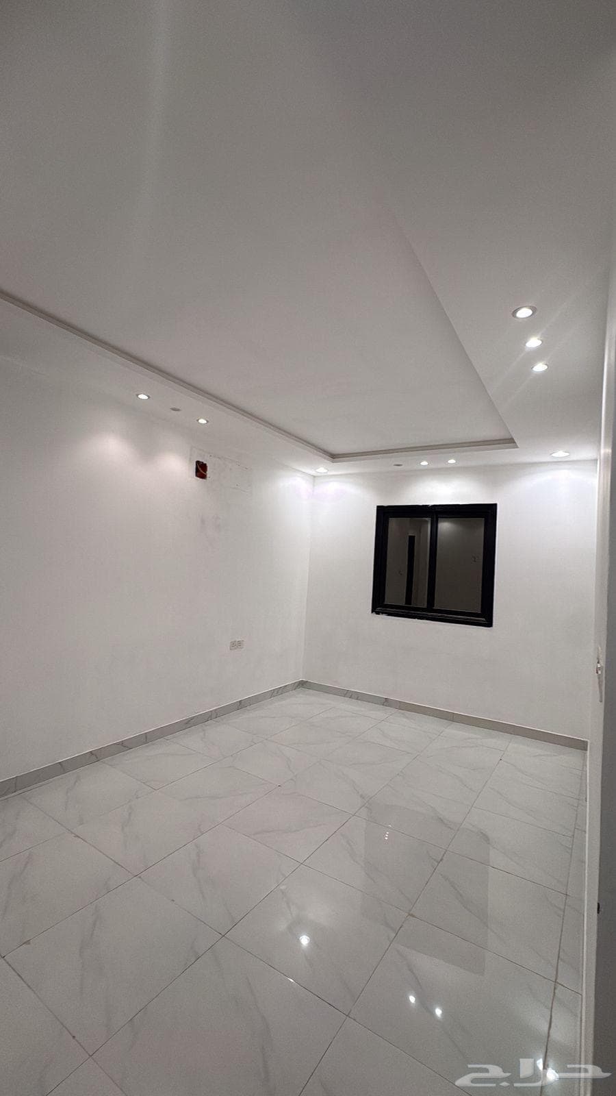 شقة 6 غرف في الرمال 6