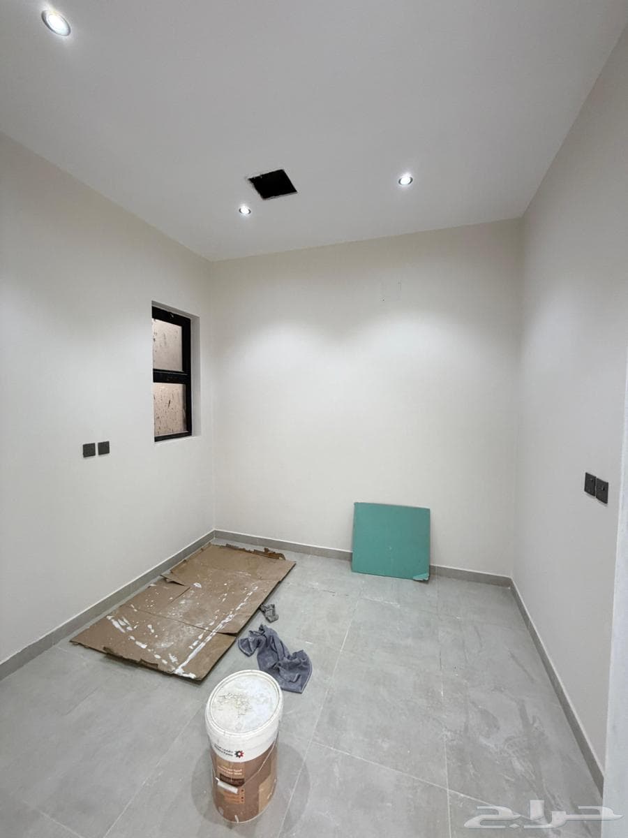 شقة 3 غرف في الرمال 2