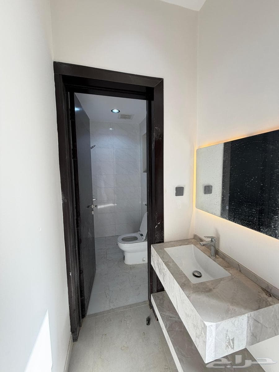 شقة 3 غرف في الرمال 6