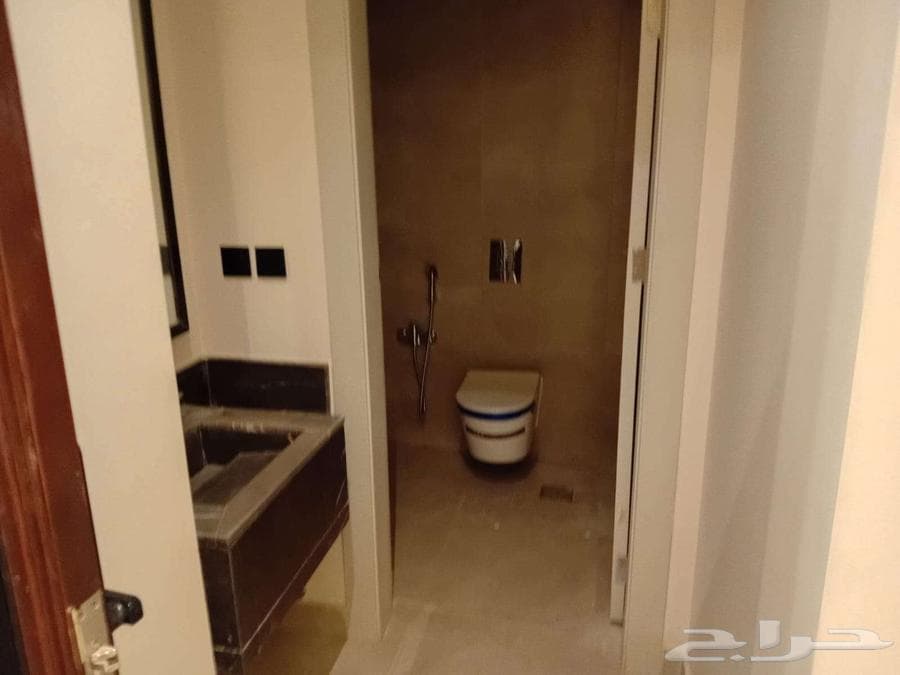 شقة 5 غرف في اليرموك 7