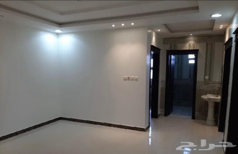 شقة 2 غرف في القادسية 3